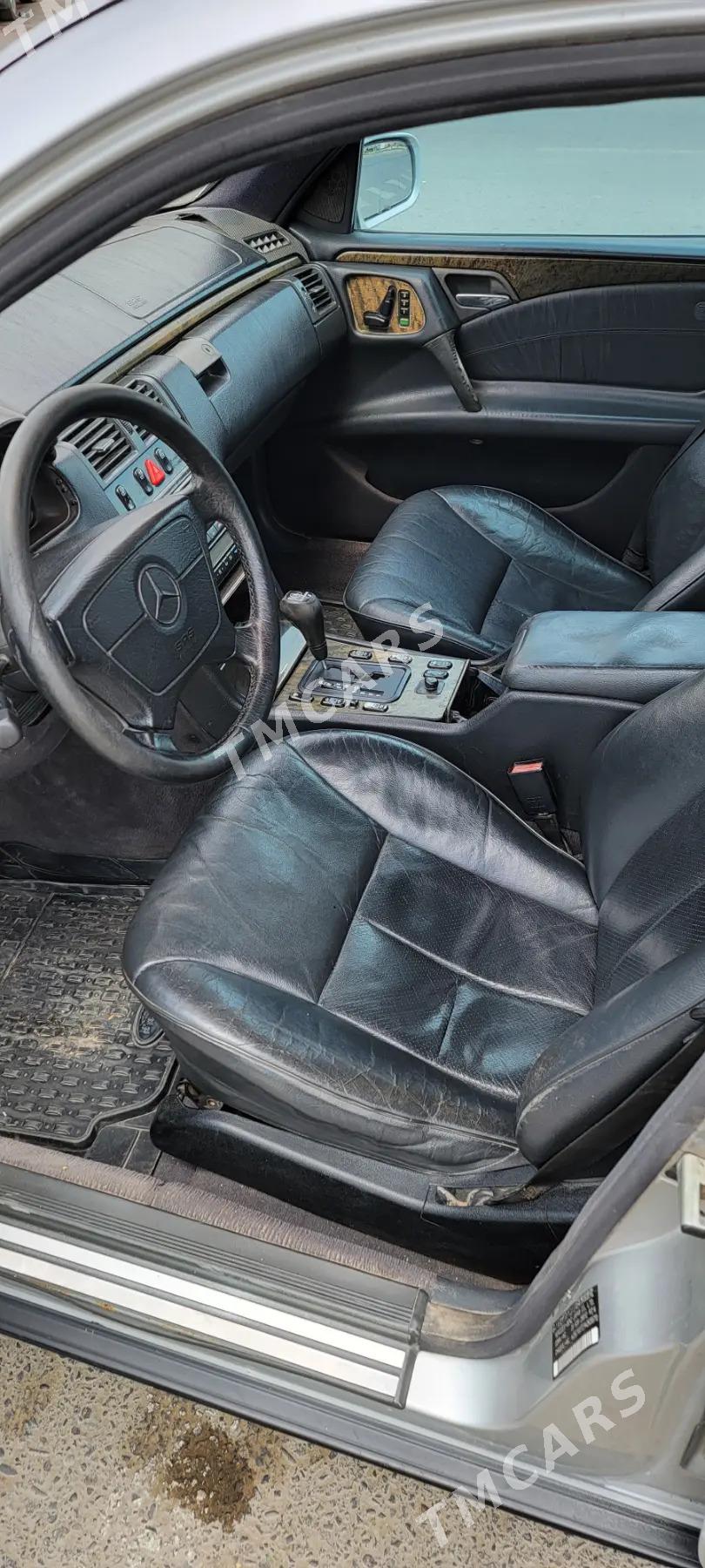 Mercedes-Benz E420 1996 - 100 000 TMT - Mary - img 6