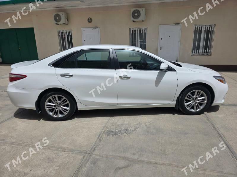 Toyota Camry 2017 - 270 000 TMT - Ашхабад - img 3