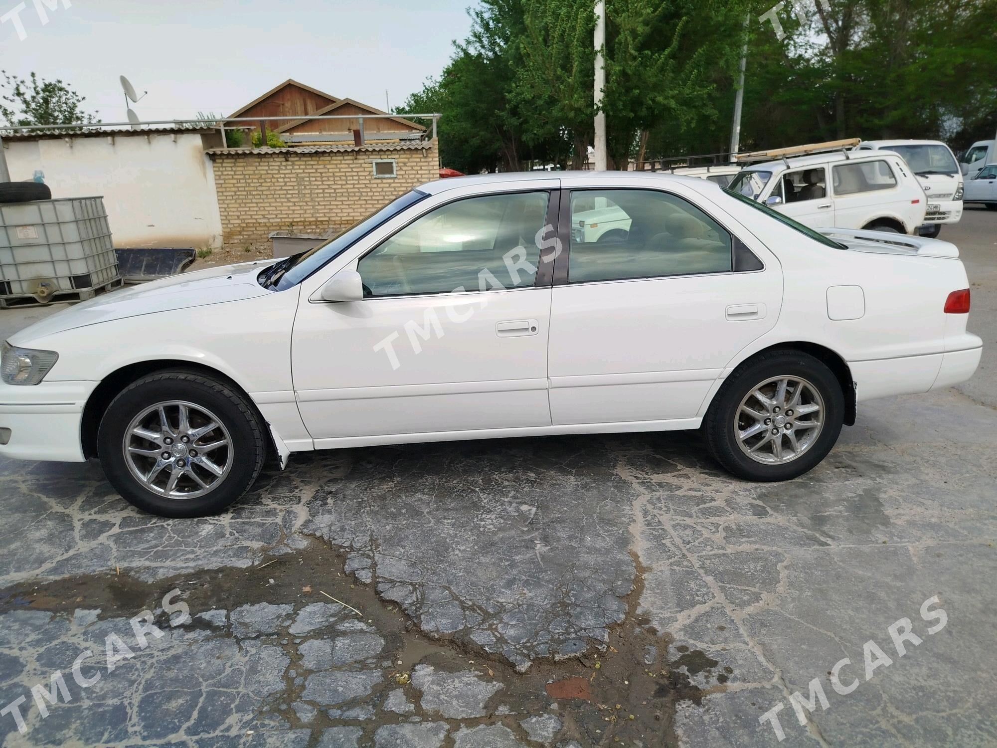 Toyota Camry 2001 - 125 000 TMT - Tejen - img 2
