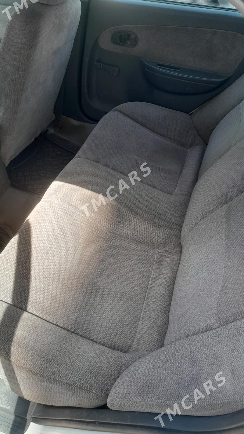 Kia Sephia 2001 - 29 000 TMT - Мары - img 7