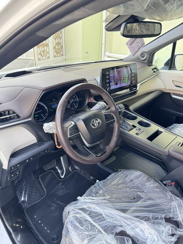 Toyota Sienna 2022 - 690 000 TMT - Ашхабад - img 4