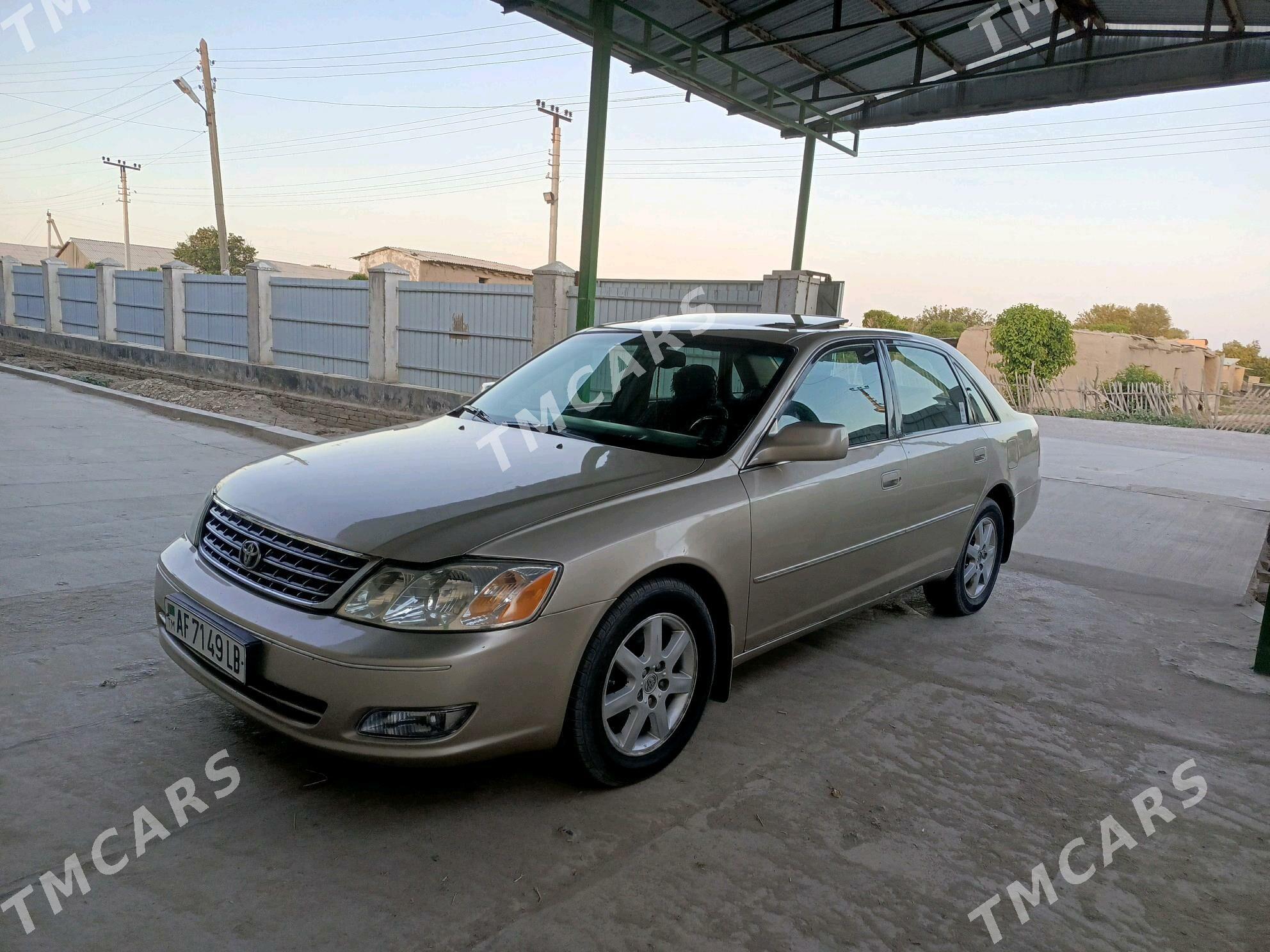 Toyota Avalon 2001 - 168 000 TMT - Halaç - img 3