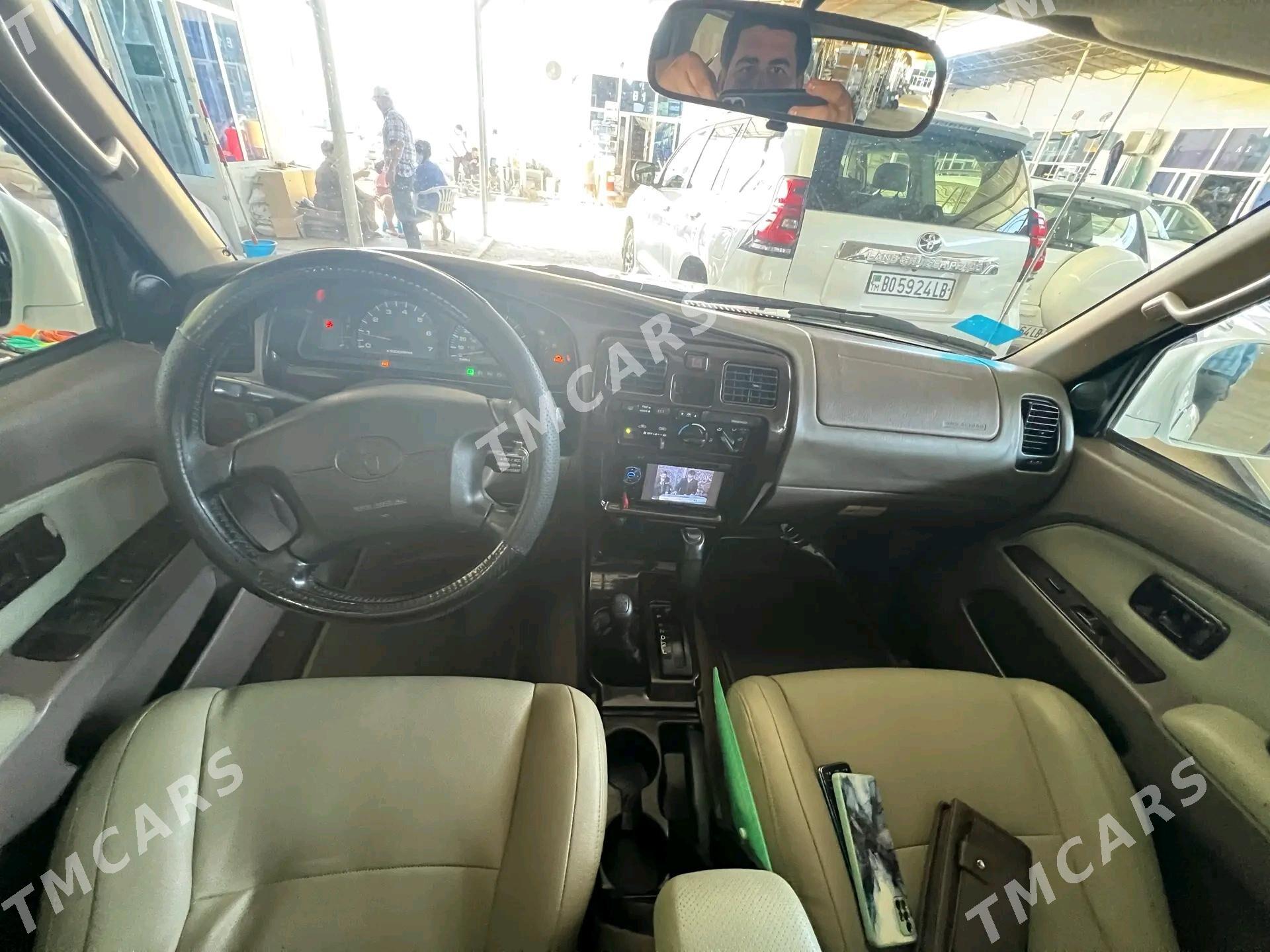 Toyota 4Runner 2000 - 140 000 TMT - Türkmenabat - img 4