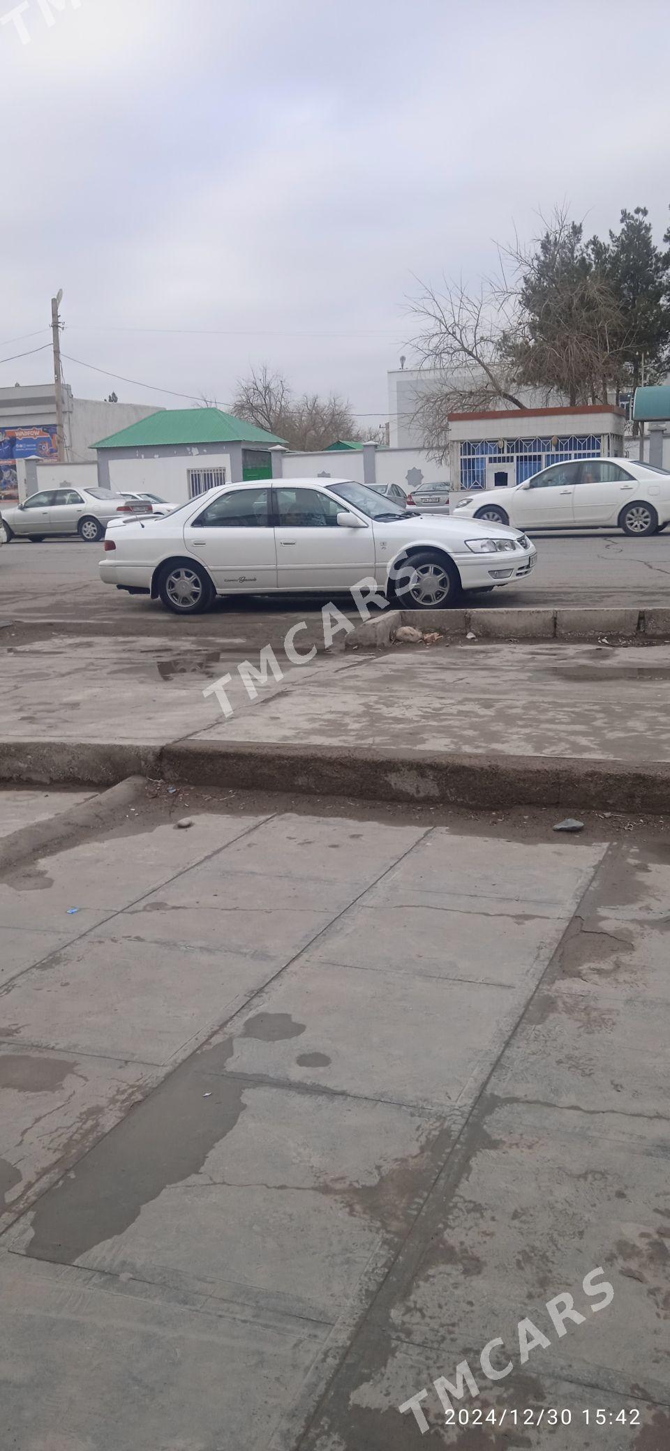 Toyota Camry 1999 - 130 000 TMT - Сакарчага - img 5