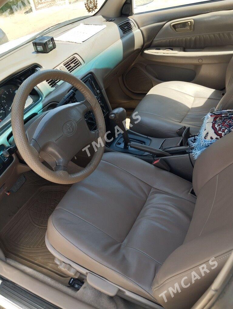Toyota Camry 1998 - 110 000 TMT - Dostluk - img 1
