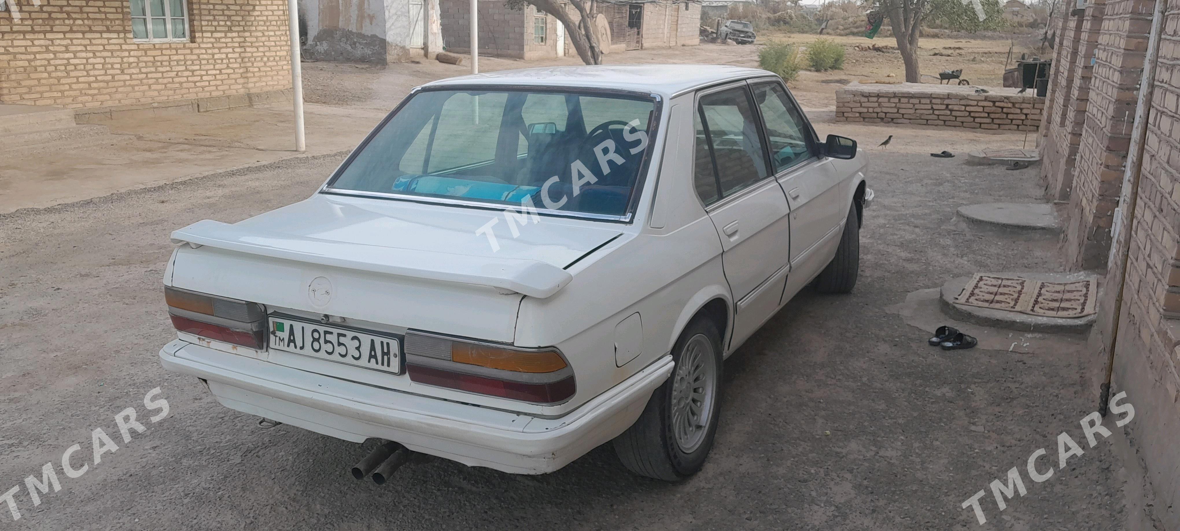 BMW 535 1985 - 15 000 TMT - Sarahs - img 6