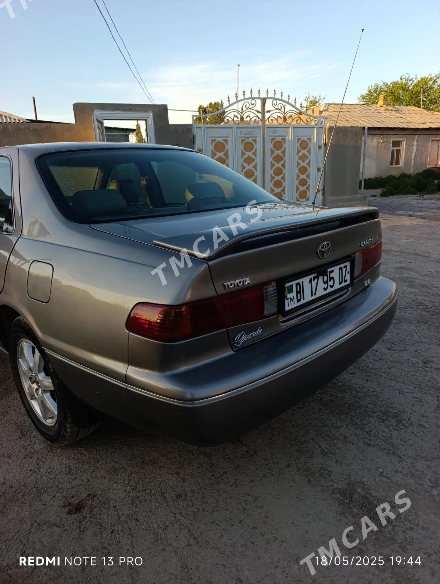 Toyota Camry 1999 - 130 000 TMT - Köneürgenç - img 3