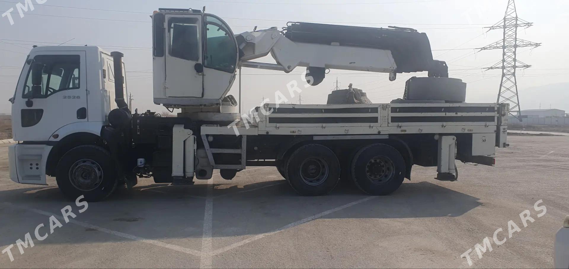 Ford Cargo 3535D 2011 - 700 000 TMT - Aşgabat - img 4