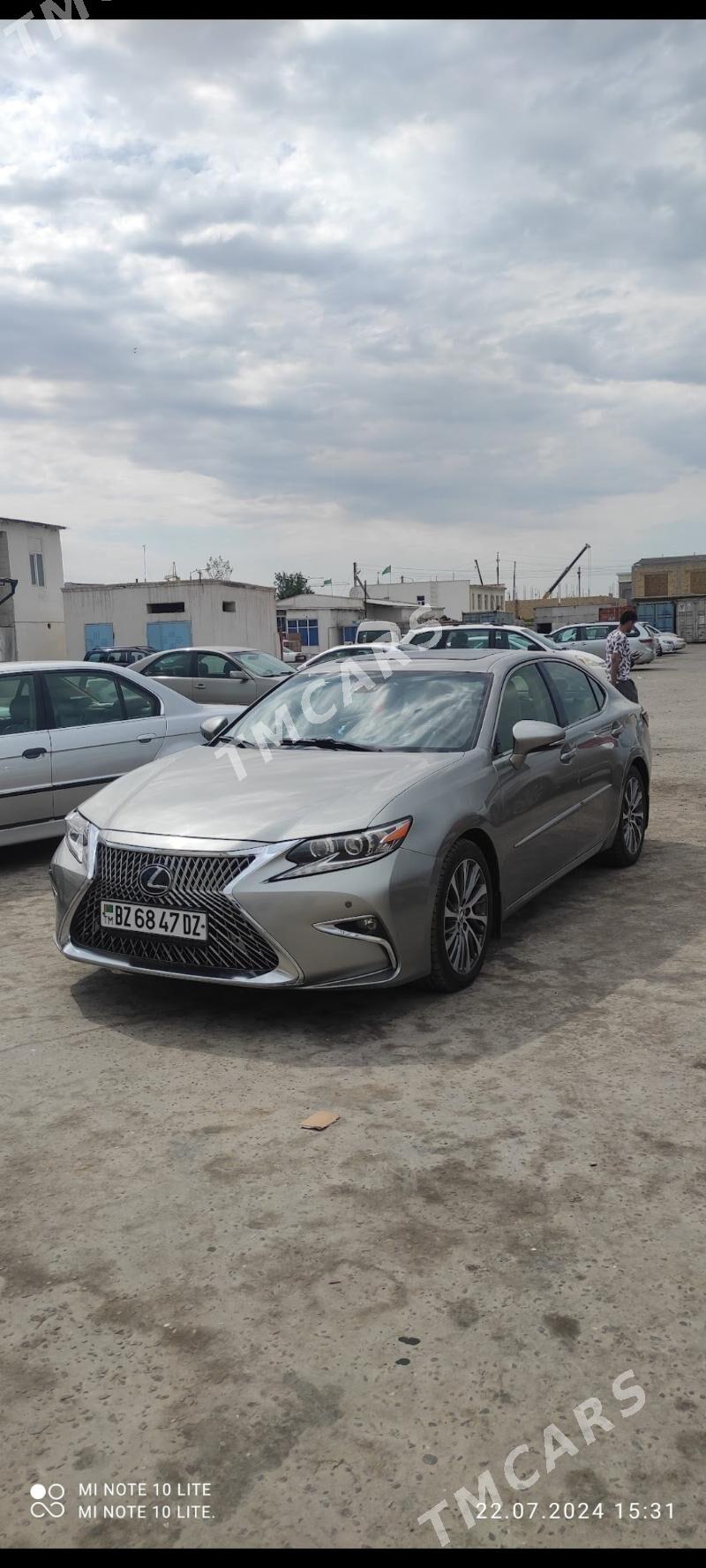 Lexus ES 350 2018 - 338 000 TMT - Daşoguz - img 4
