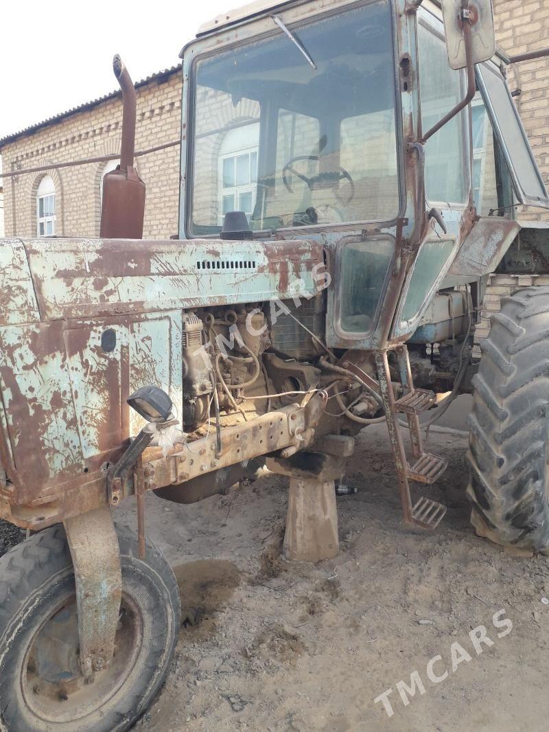 MTZ 80 1990 - 48 000 TMT - Sakarçäge - img 1