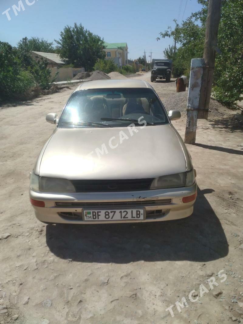 Toyota Corolla 1994 - 29 000 TMT - Керки - img 6
