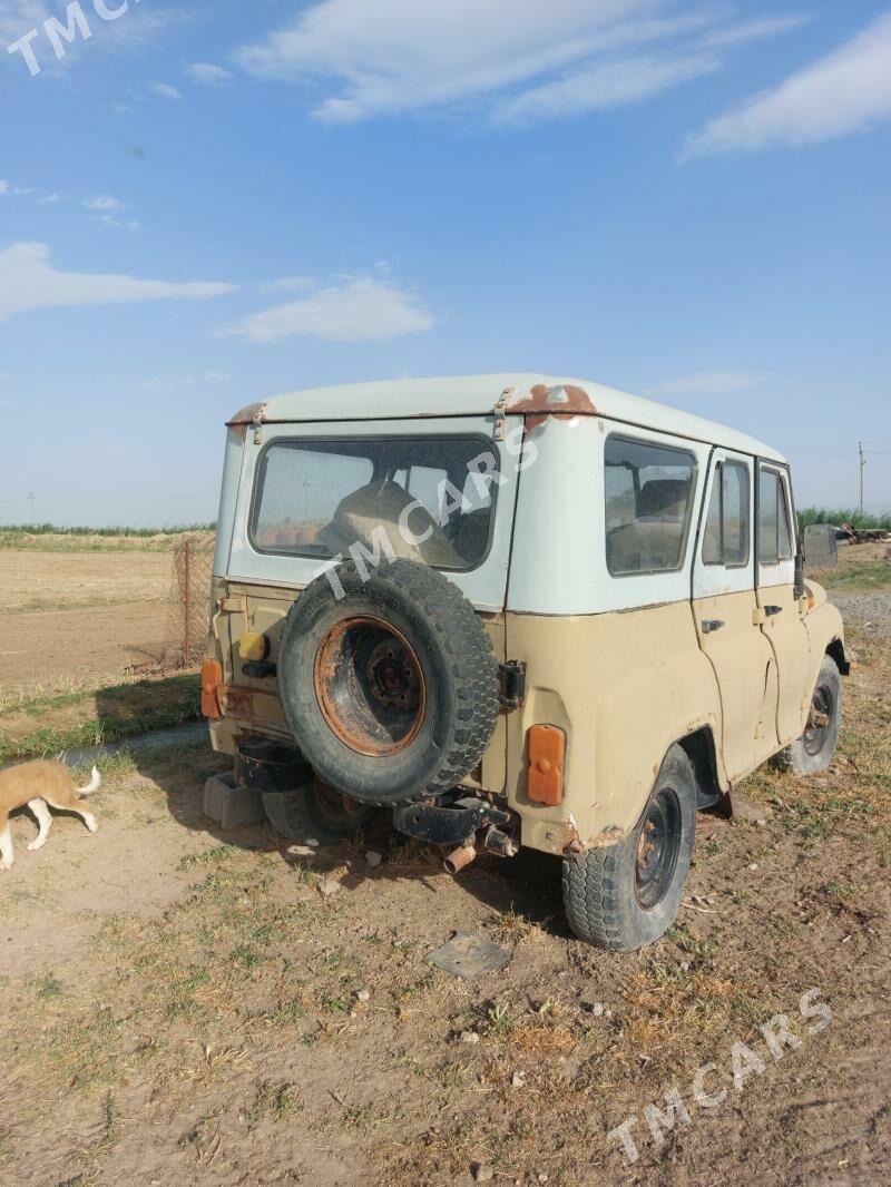 UAZ 469 1998 - 25 000 TMT - Aşgabat - img 4