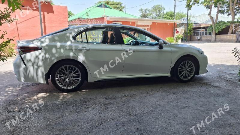 Toyota Camry 2019 - 450 000 TMT - 1 мкр - img 3