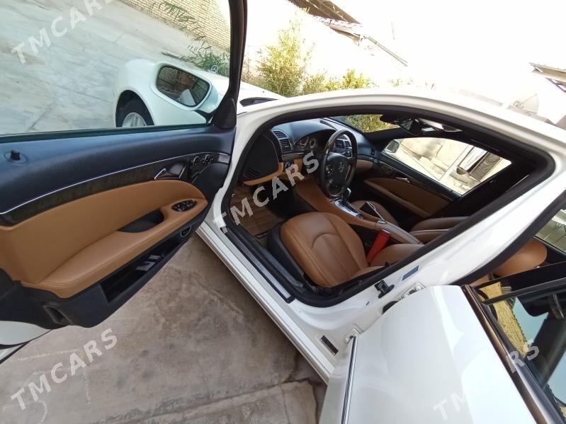Mercedes-Benz E500 2004 - 220 000 TMT - Sarahs - img 2