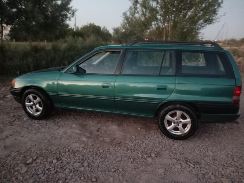 Opel Astra 1993 - 26 000 TMT - Шабатский этрап - img 4