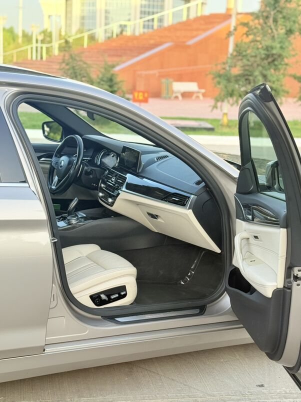 BMW 530 2018 - 665 000 TMT - Aşgabat - img 10