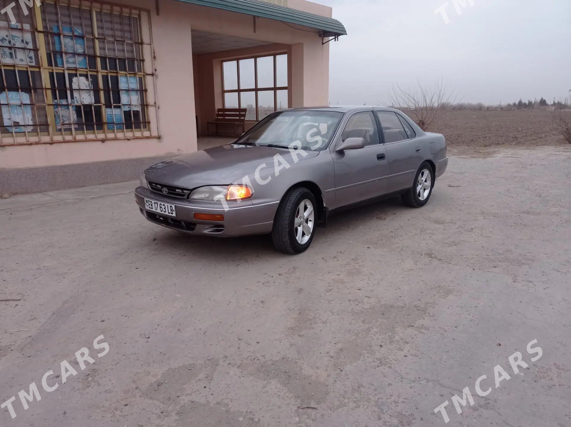 Toyota Camry 1992 - 80 000 TMT - Фарап - img 4