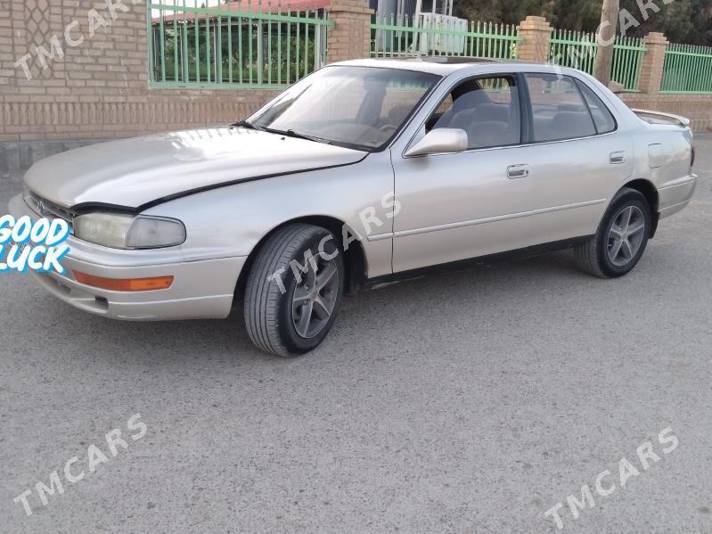 Toyota Camry 1993 - 70 000 TMT - Kerki - img 5