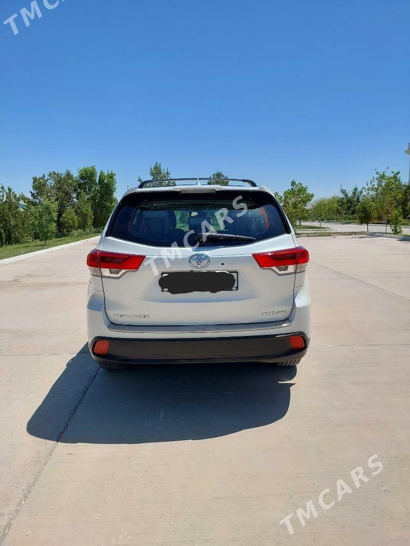 Toyota Highlander 2019 - 420 000 TMT - Туркменабат - img 4