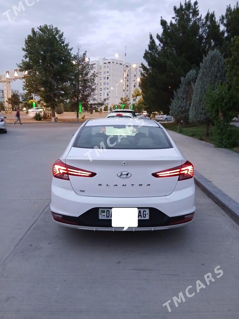 Hyundai Elantra 2019 - 199 000 TMT - Aşgabat - img 2