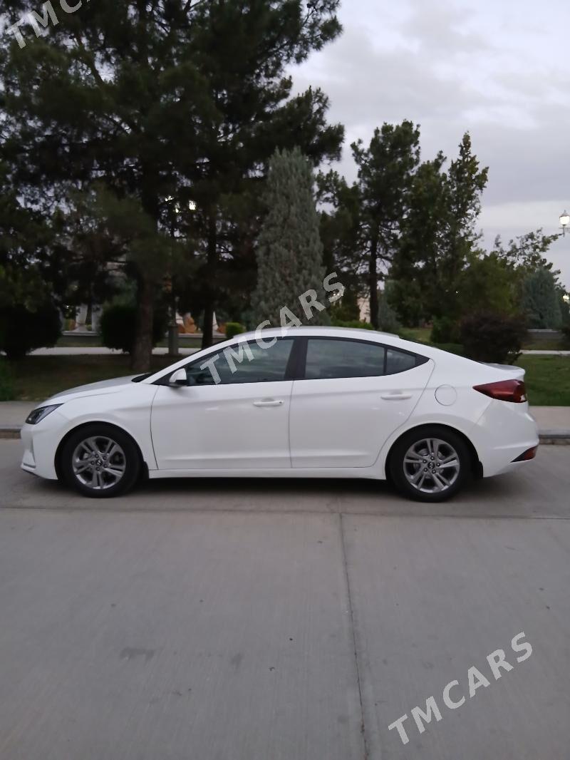 Hyundai Elantra 2019 - 199 000 TMT - Aşgabat - img 4