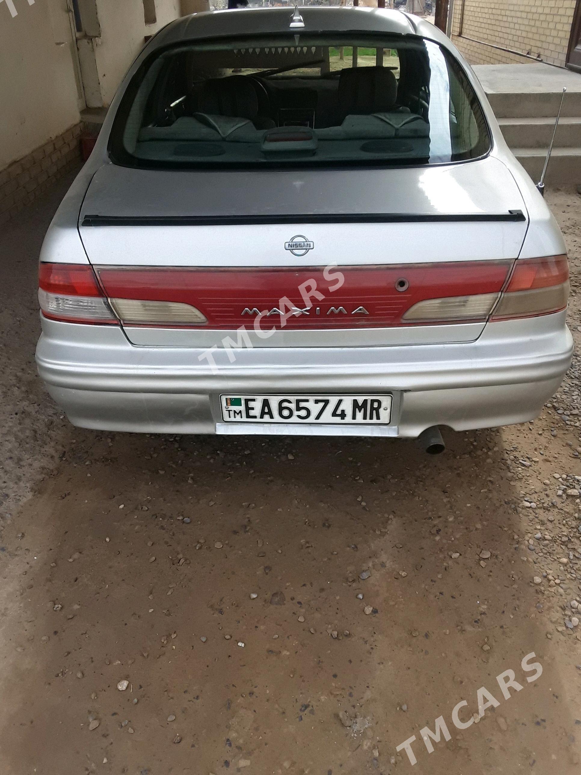 Nissan Maxima 1995 - 30 000 TMT - Сакарчага - img 2