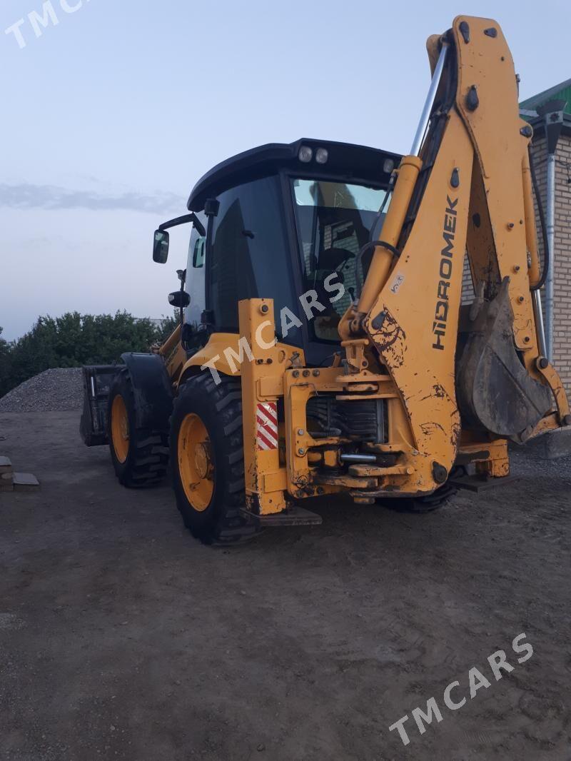 JCB 4CX ECO 2009 - 640 000 TMT - Mary - img 5