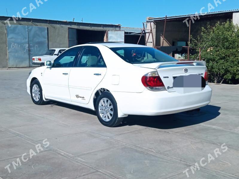 Toyota Camry 2003 - 150 000 TMT - Farap - img 3