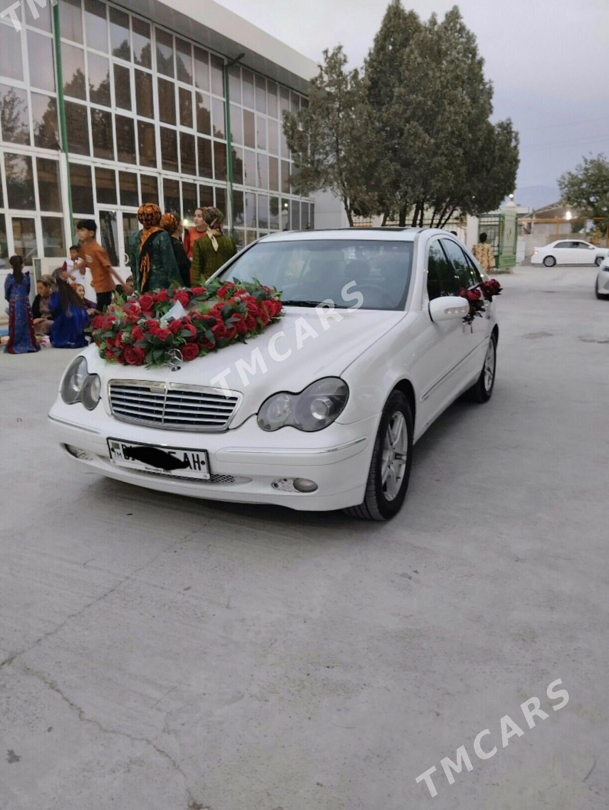 Mercedes-Benz C320 2001 - 100 000 TMT - Bäherden - img 5