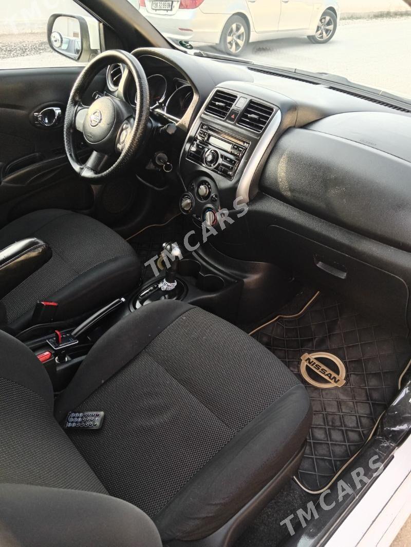 Nissan Versa 2012 - 90 000 TMT - Балканабат - img 3