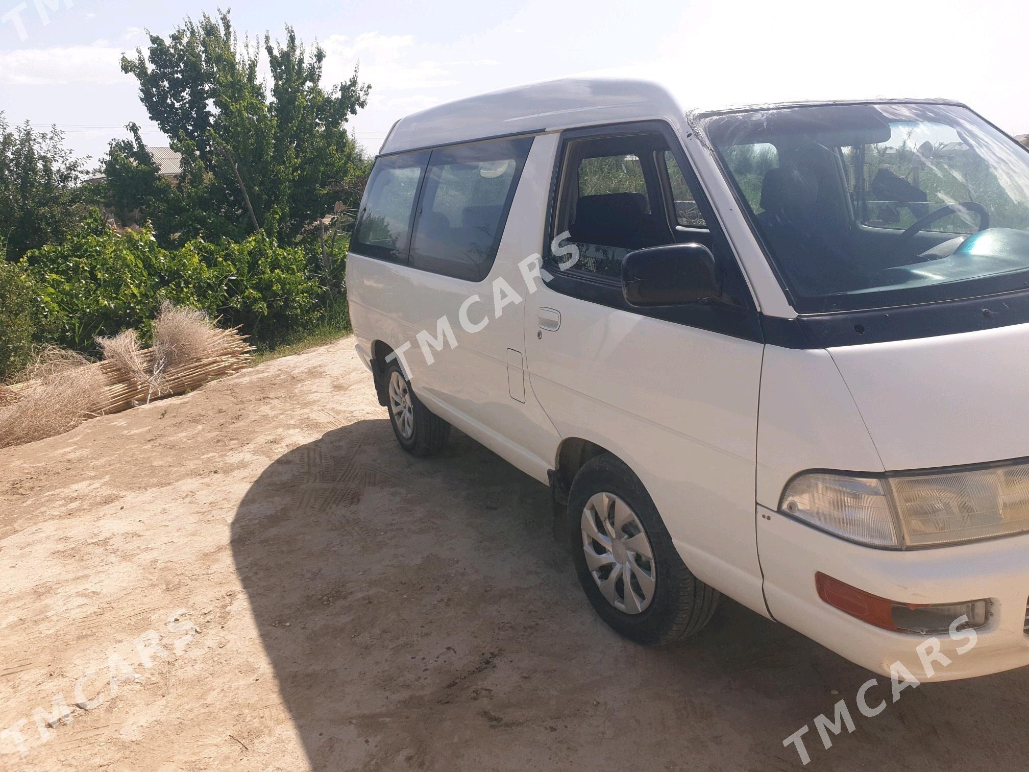 Toyota Town Ace 1994 - 35 000 TMT - Ёлётен - img 5