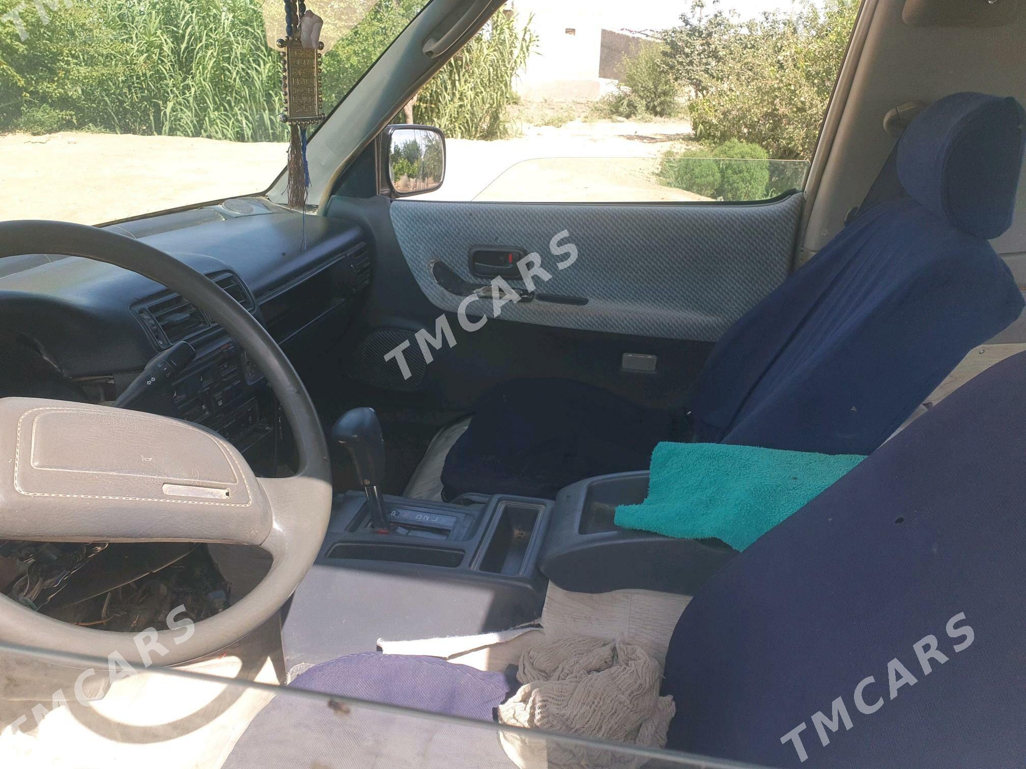Toyota Town Ace 1994 - 35 000 TMT - Ёлётен - img 4