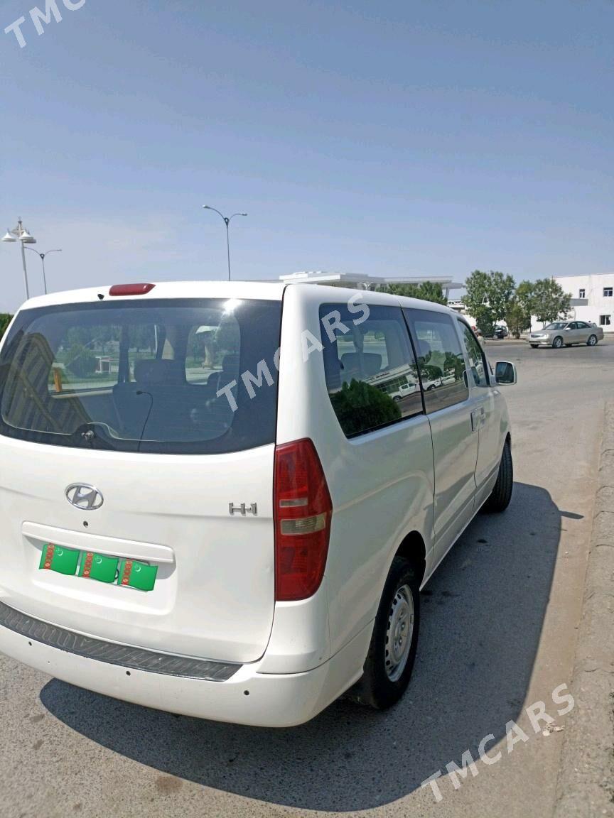 Hyundai H-1 2011 - 170 000 TMT - Daşoguz - img 3