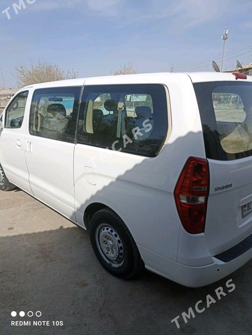 Hyundai H-1 2011 - 170 000 TMT - Daşoguz - img 8