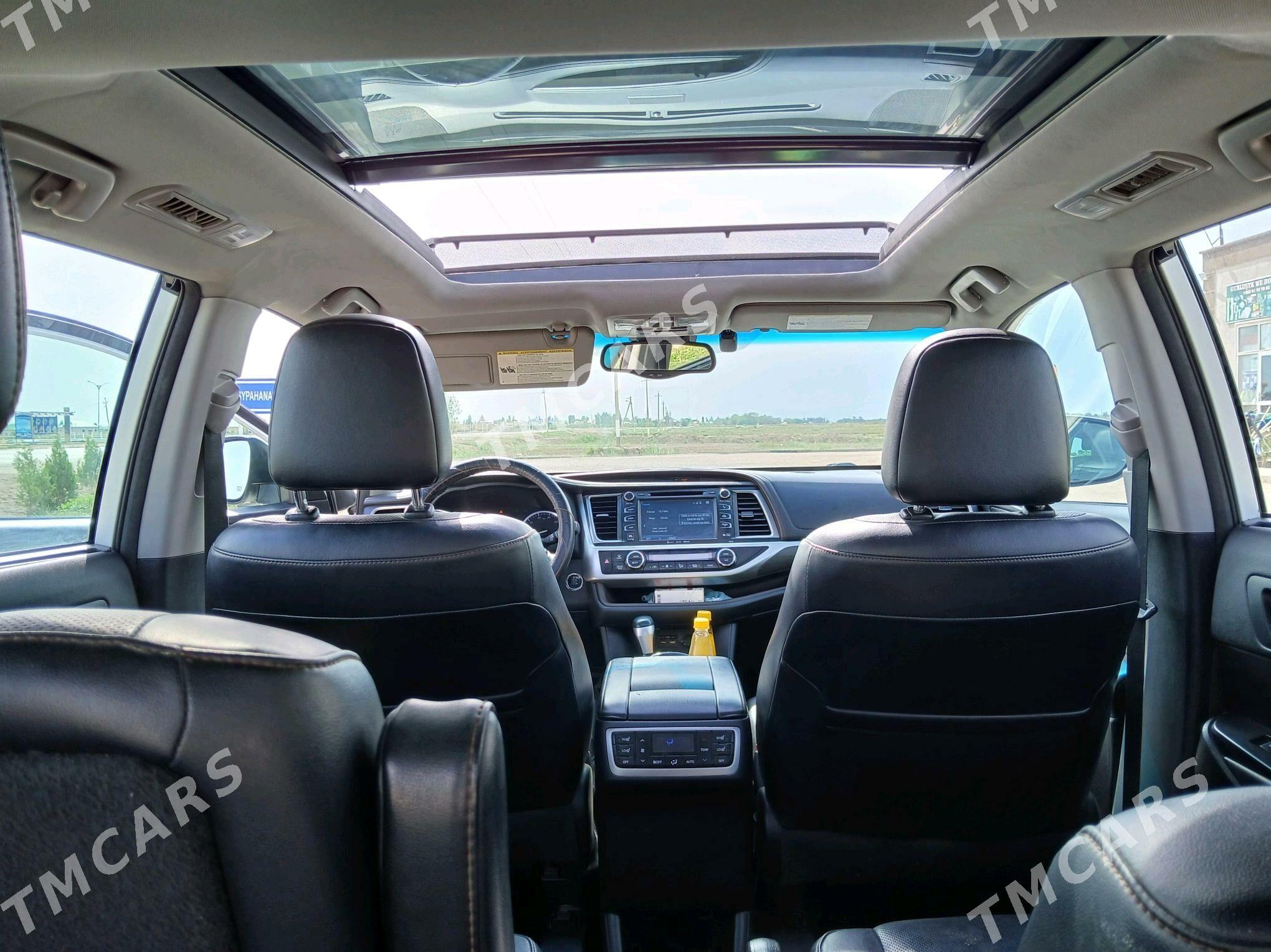 Toyota Highlander 2018 - 390 000 TMT - Дашогуз - img 7