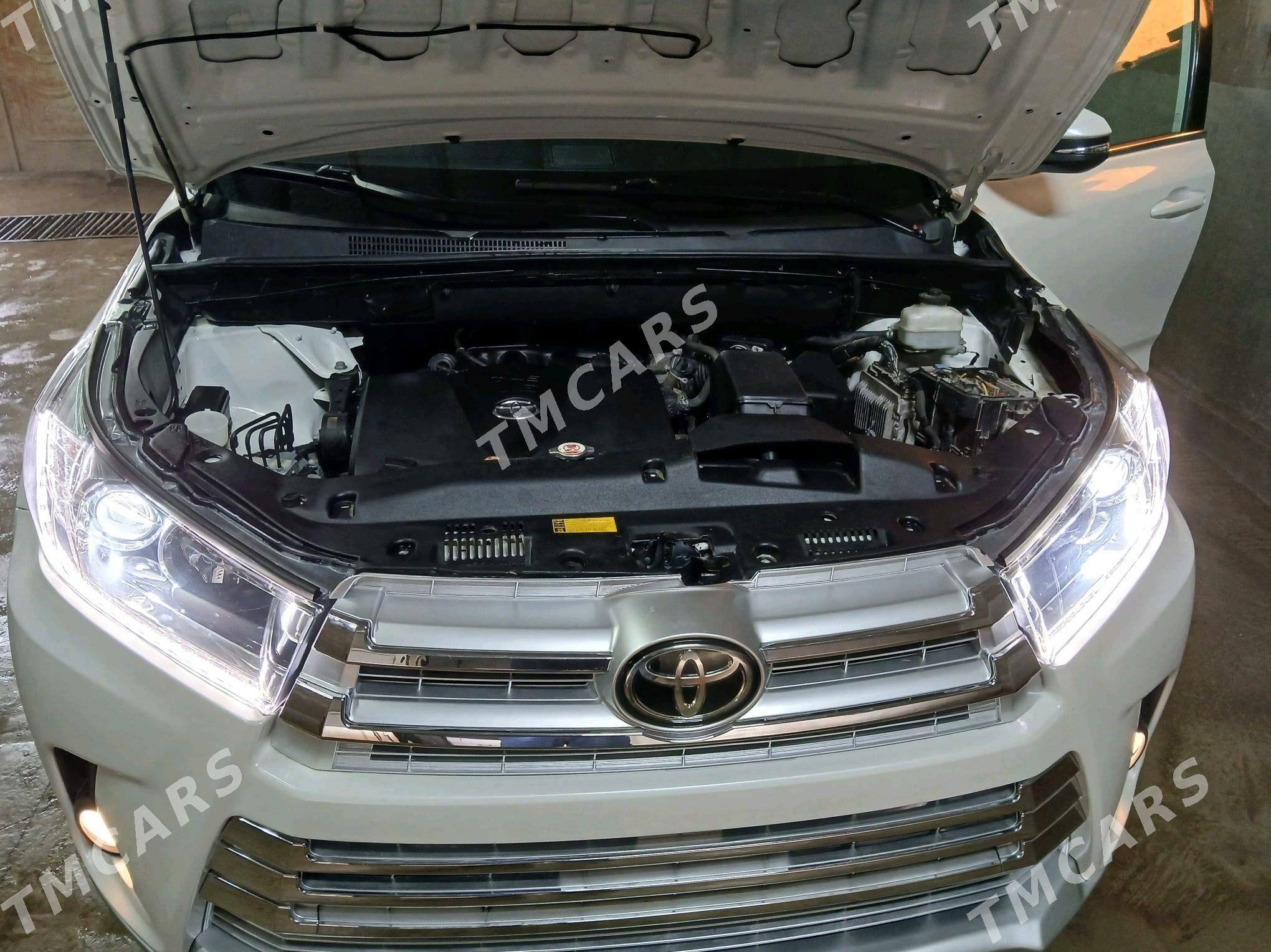 Toyota Highlander 2018 - 390 000 TMT - Дашогуз - img 6