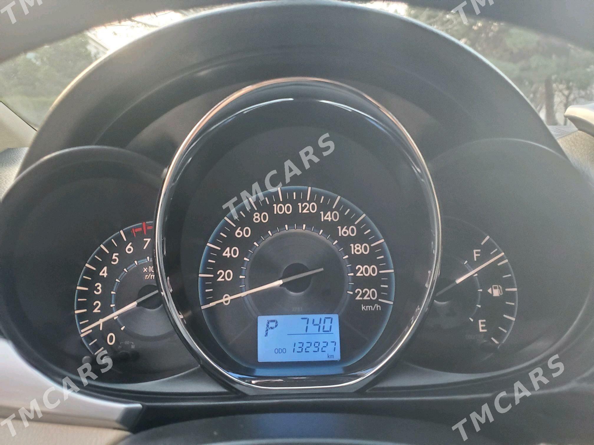 Toyota Yaris 2014 - 168 000 TMT - Ашхабад - img 4