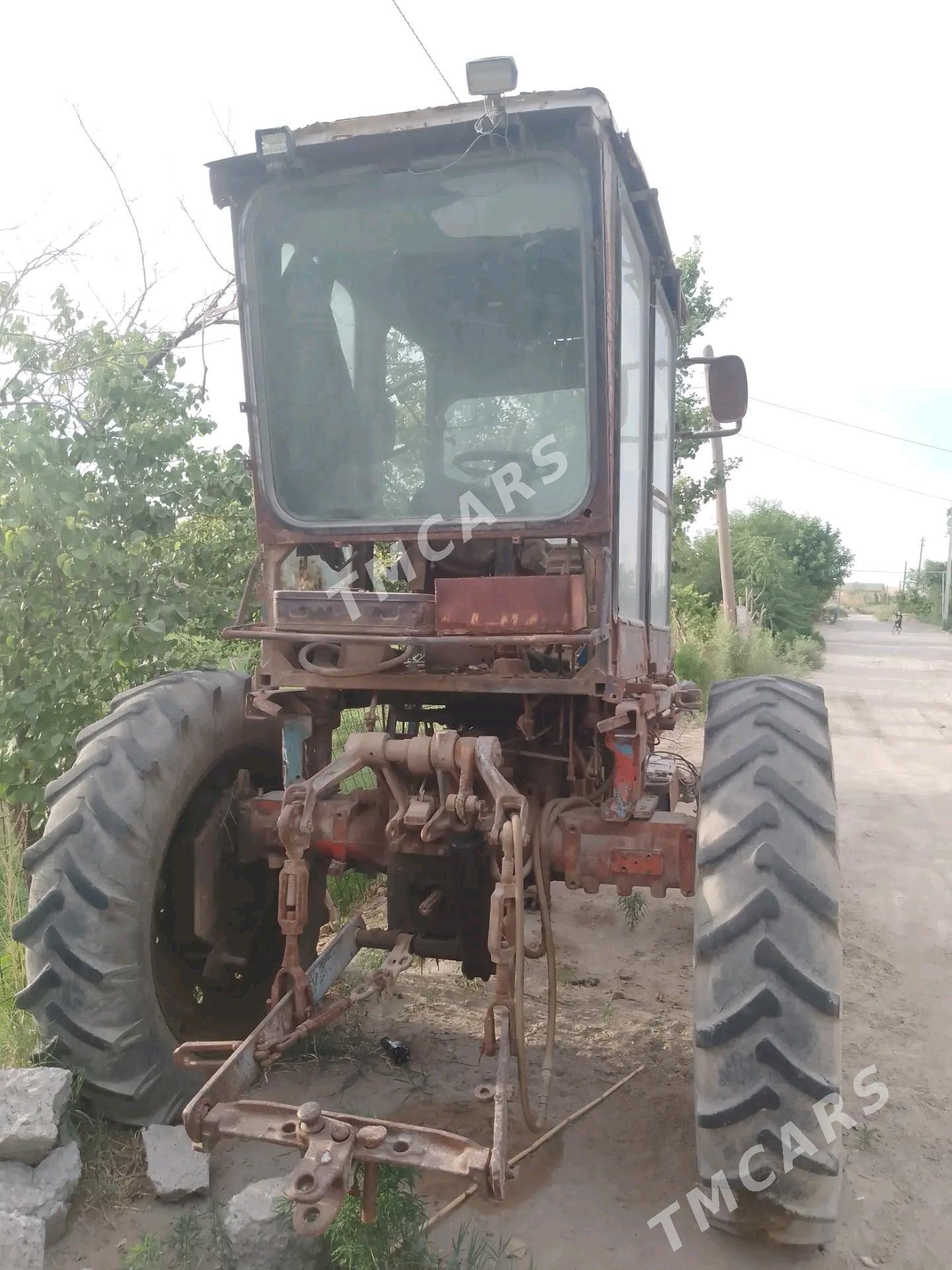 MTZ T-28 1990 - 78 000 TMT - Farap - img 6