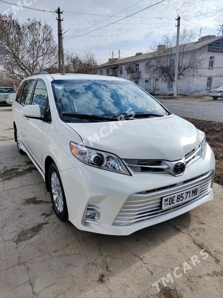 Toyota Sienna 2020 - 500 000 TMT - Mary - img 4