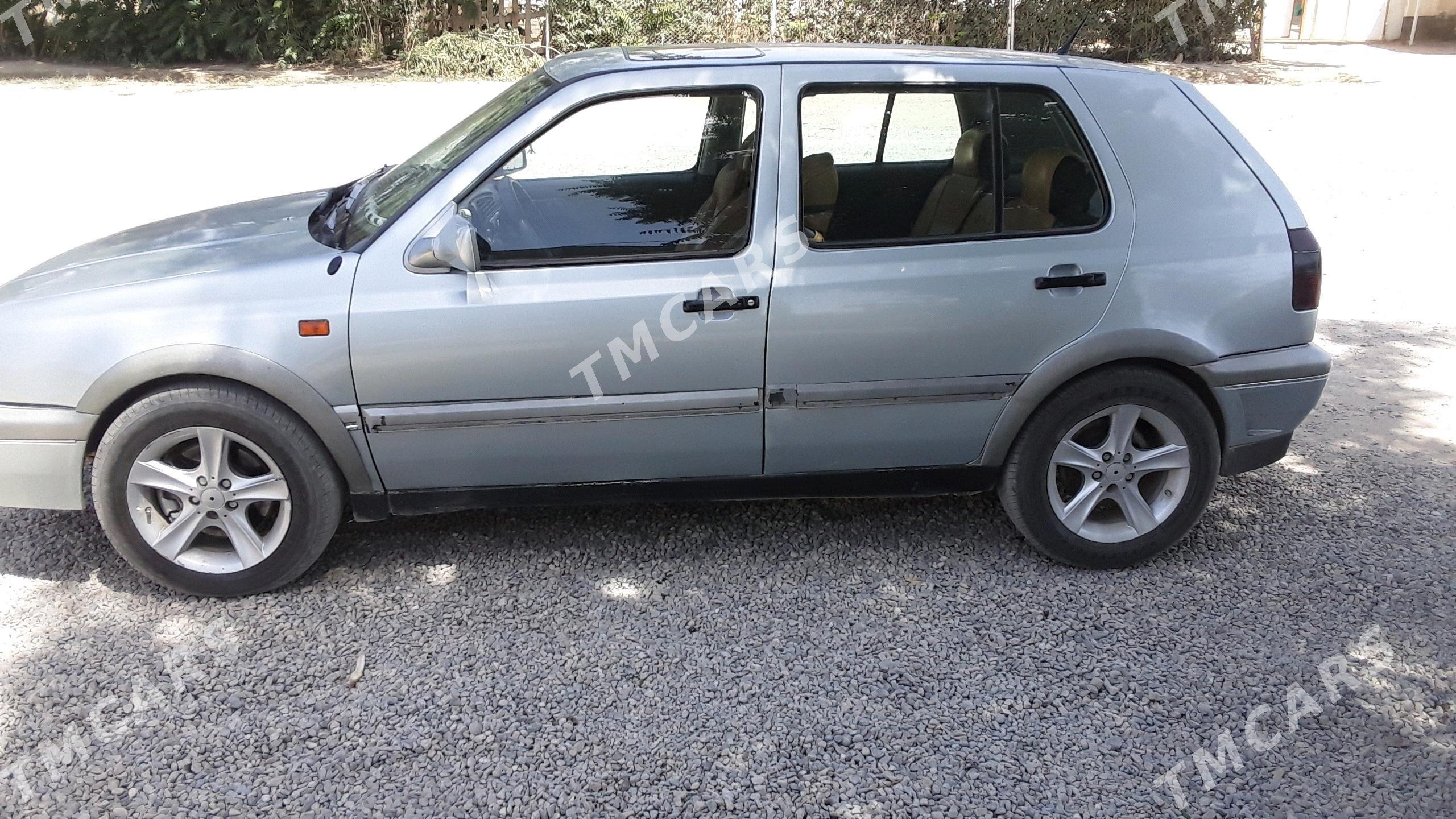 Volkswagen Golf 1994 - 30 000 TMT - Kaka - img 3