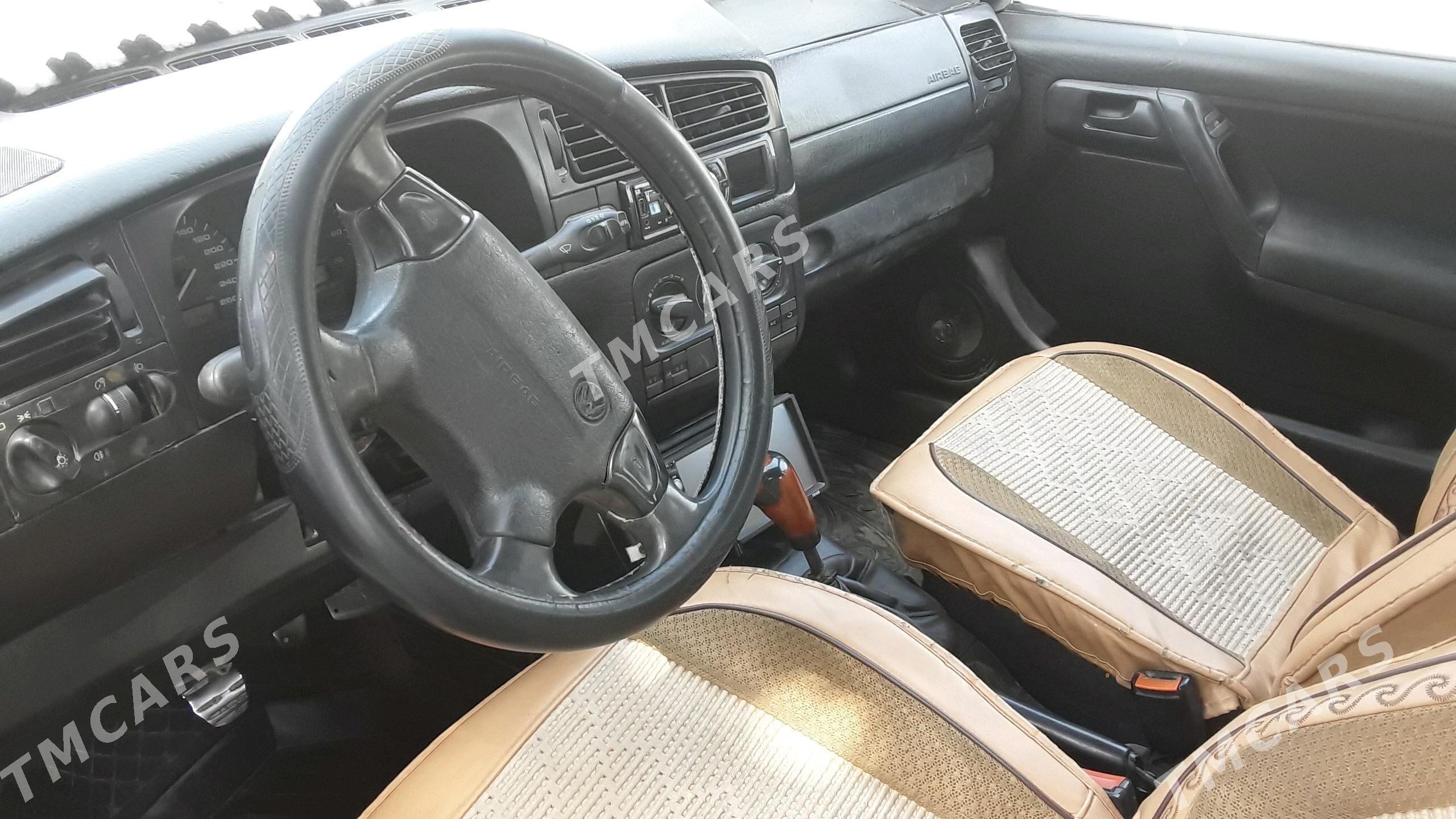 Volkswagen Golf 1994 - 30 000 TMT - Kaka - img 2