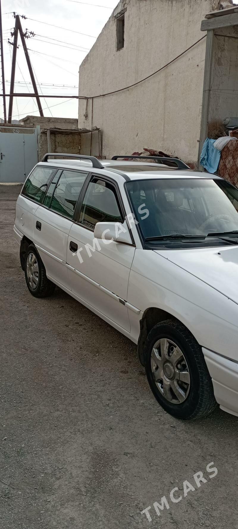 Opel Astra 1996 - 40 000 TMT - Türkmenbaşy - img 4
