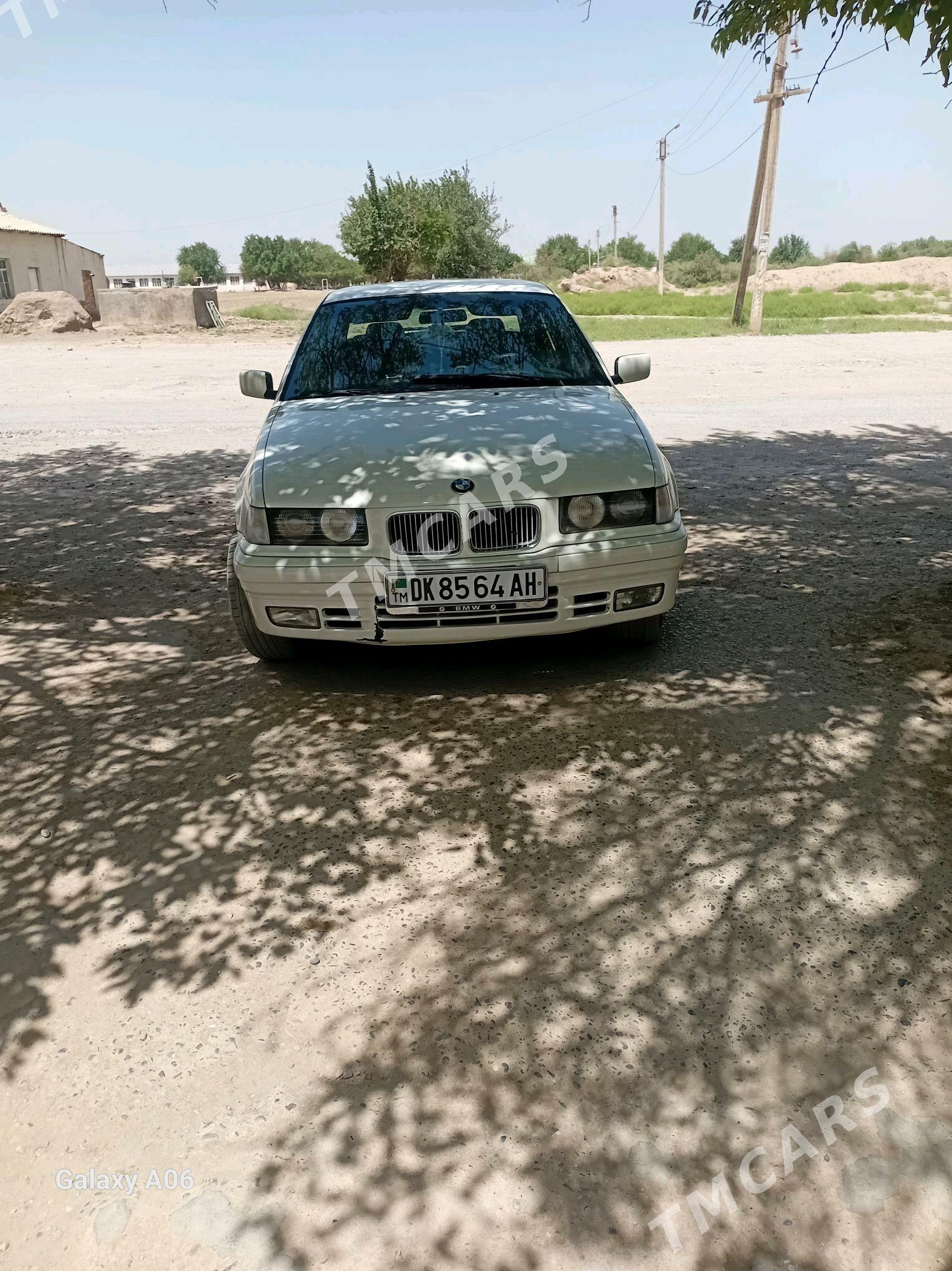 BMW 320 1993 - 40 000 TMT - Tejen - img 2