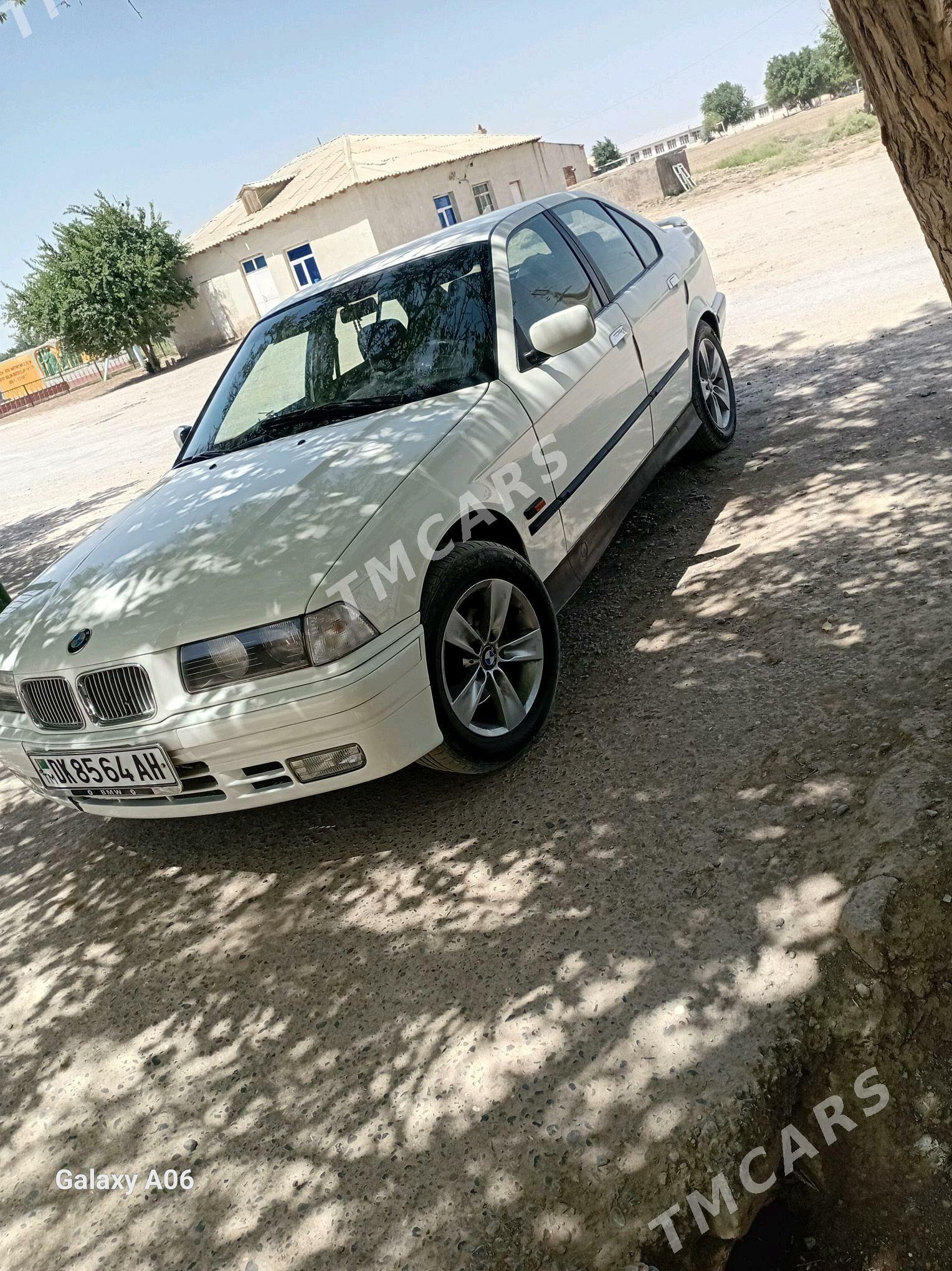 BMW 320 1993 - 40 000 TMT - Tejen - img 3