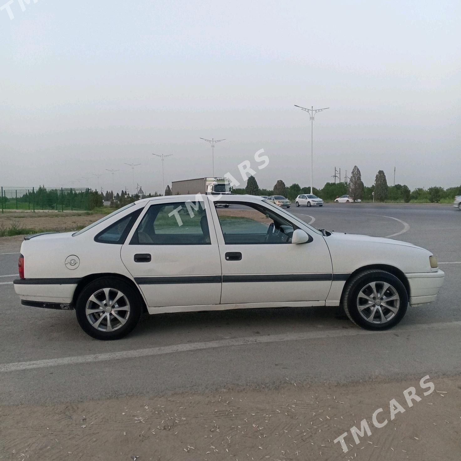 Opel Vectra 1990 - 31 000 TMT - Arkadag - img 4