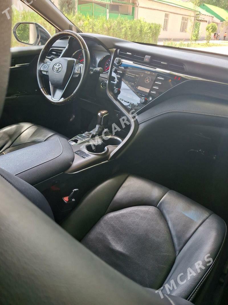 Toyota Camry 2019 - 335 000 TMT - Ким район - img 7