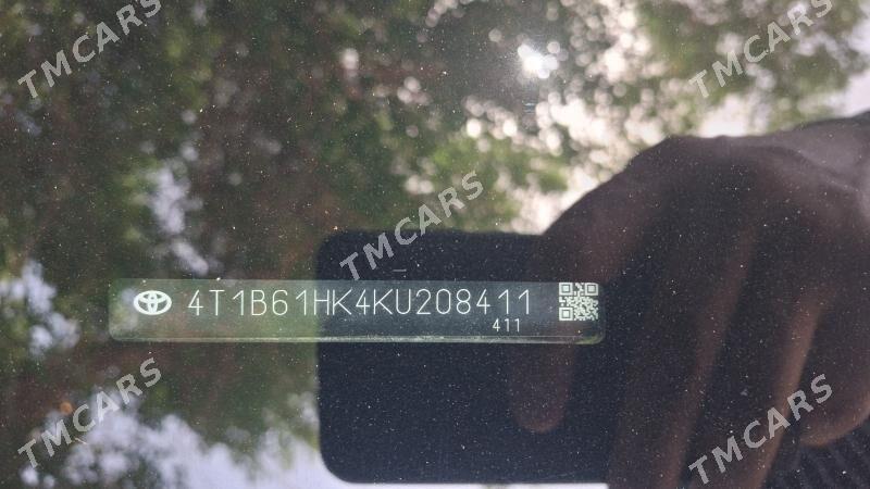 Toyota Camry 2019 - 335 000 TMT - Ким район - img 9