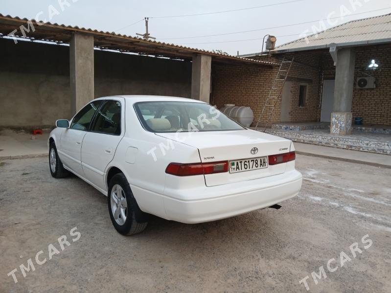 Toyota Camry 1999 - 98 000 TMT - Tejen - img 4