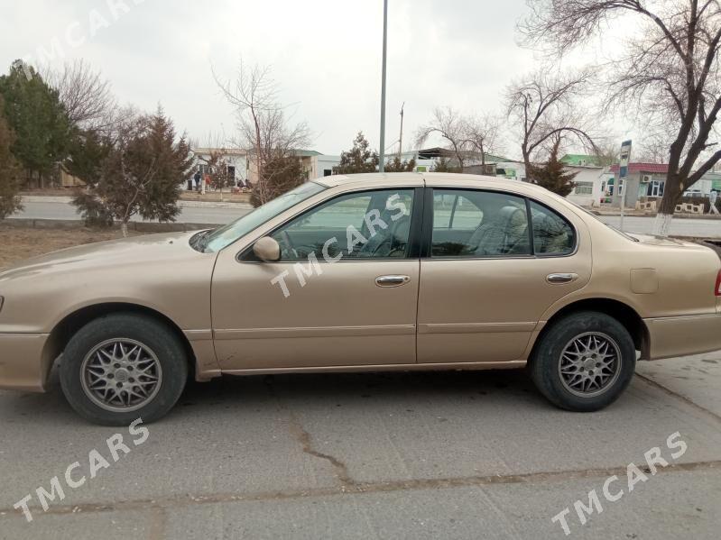 Infiniti I30 1998 - 45 000 TMT - Seýdi - img 2