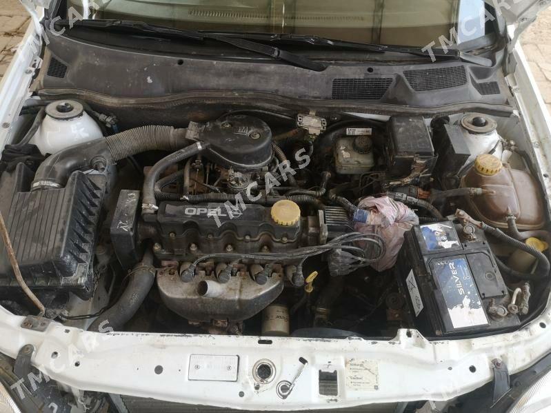 Opel Astra 1998 - 54 000 TMT - Теджен - img 2